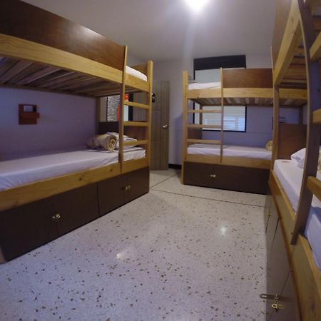 Wanderlust Hostel Армения Екстериор снимка
