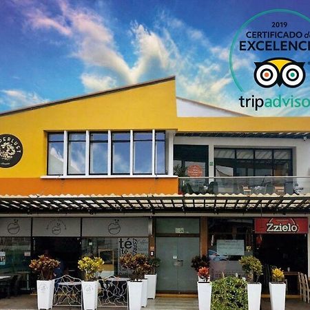 Wanderlust Hostel Армения Екстериор снимка