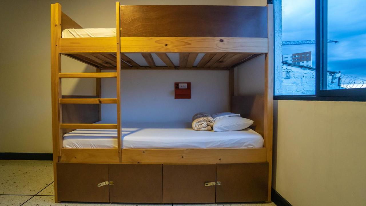 Wanderlust Hostel Армения Екстериор снимка