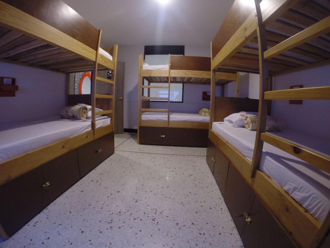Wanderlust Hostel Армения Екстериор снимка